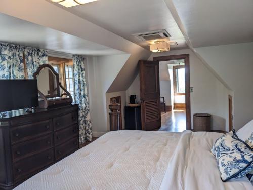 pxl_20230731_194853642_2nd_pic_smaller